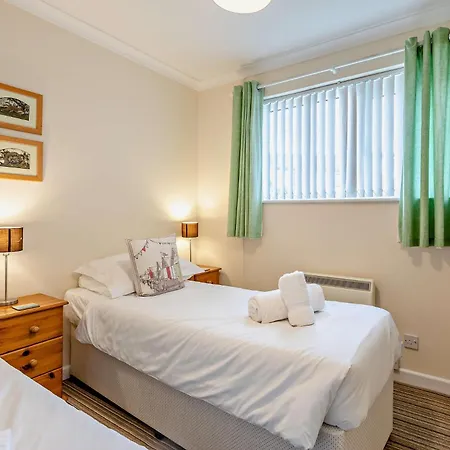 2 Bed In Widemouth Bay 40636 Holiday home *